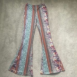 Boho flare pants - size small